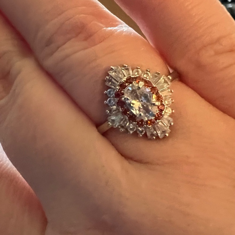 Silver ring from fragrant jewels